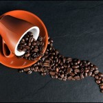 母乳育児で心配なカフェインの影響！大好きなコーヒー飲んでいいの？